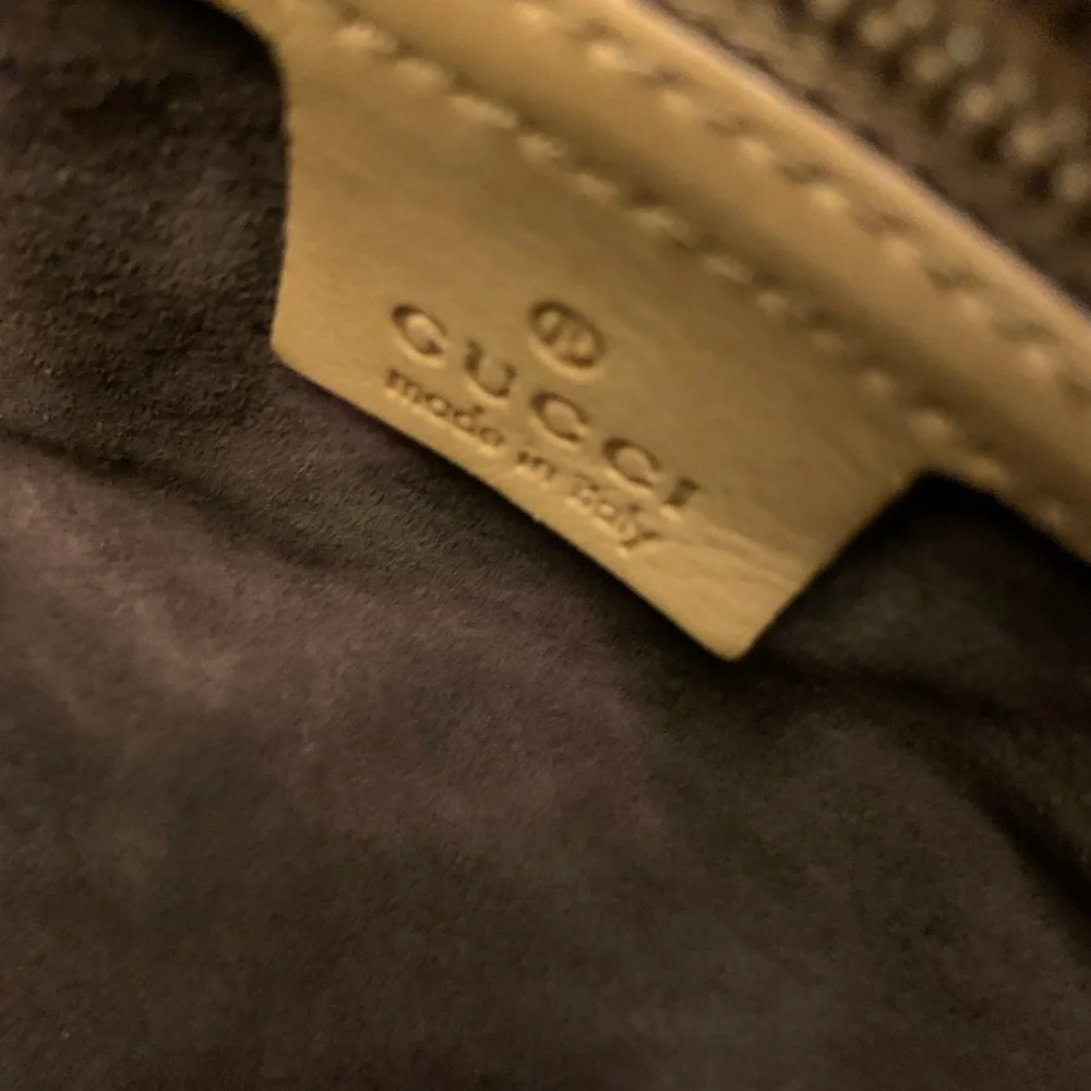 Gucci Large Horsebit Chain Bag - Picture 6 of 13